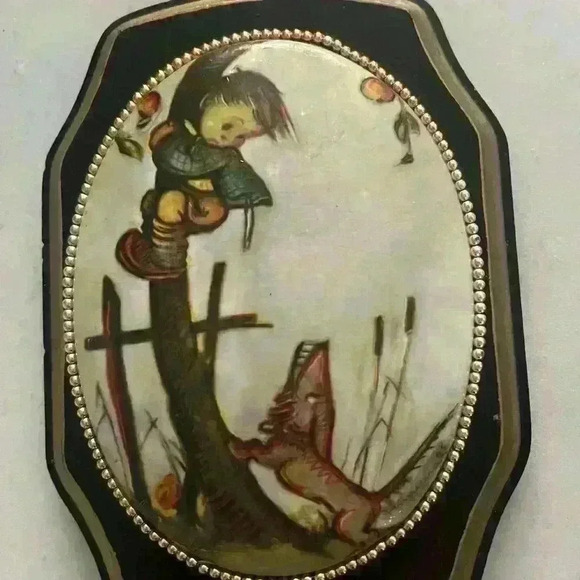 Set of 2 vintage 1970’s Hummel wooden  wall plaques. - Picture 3 of 8